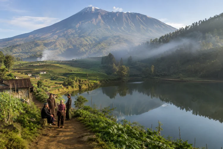 Asal-Usul Nama Ranupani dan Cerita Masyarakat Tengger di Semeru